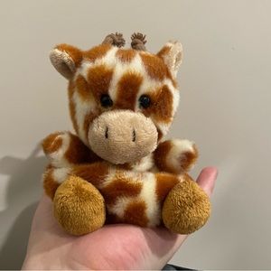 Giraffe palm pal by Aurora